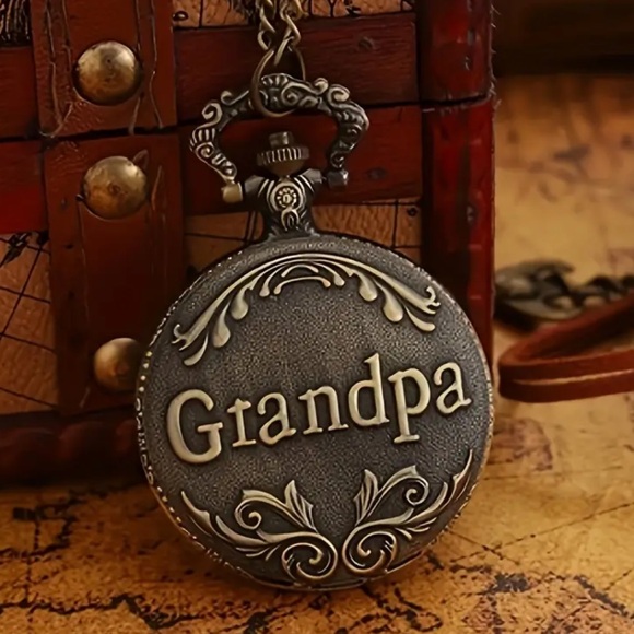 Vintage Style Grandpa Pocket Watch - Picture 9 of 9